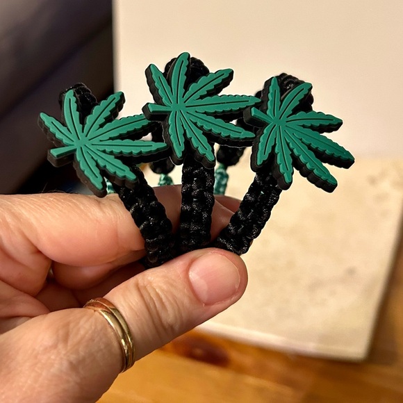 Set of 5 Hemp/Cannabis/Marijuana, weed lovers adjustable bracelets - Picture 2 of 5